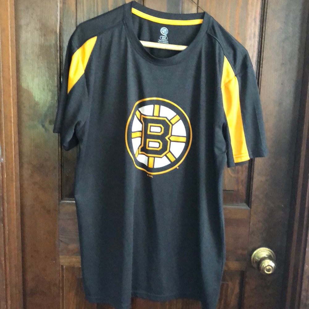 Bruins tee